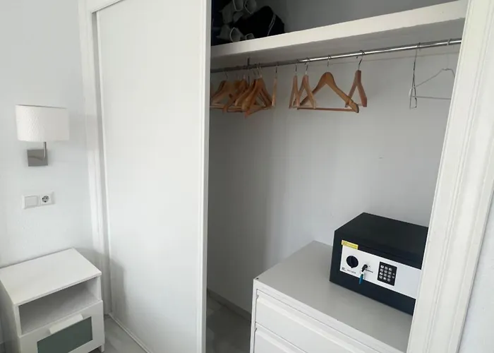 Jardines Del Puerto 741 *